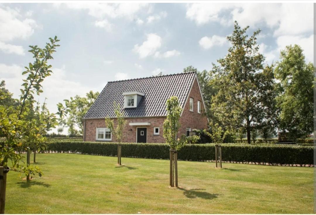 Mooi, Vrij Gelegen Vakantiehuis Dichtbij Zee En Strand! อาชเตแกร์เกอ ภายนอก รูปภาพ