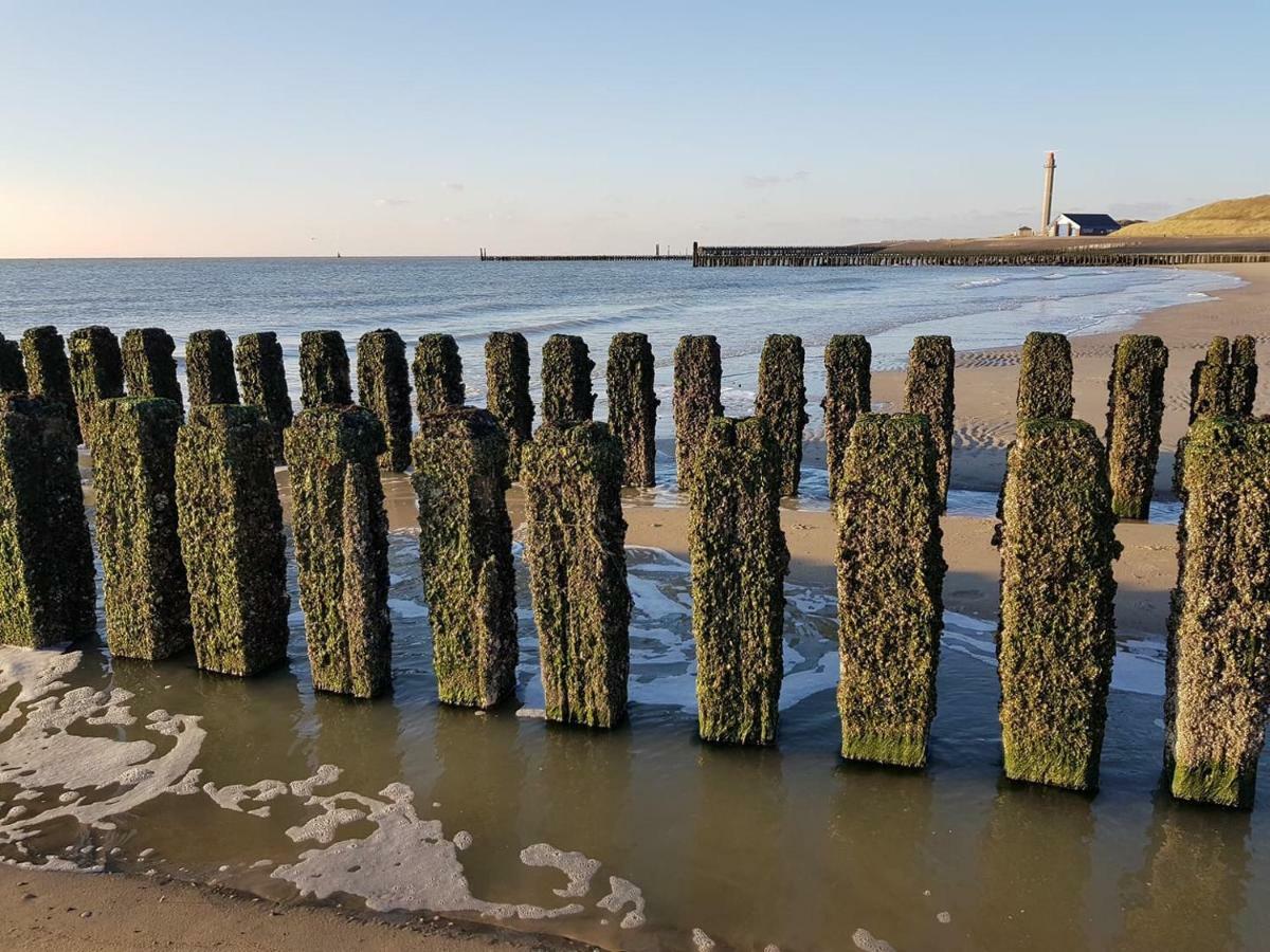 Mooi, Vrij Gelegen Vakantiehuis Dichtbij Zee En Strand! อาชเตแกร์เกอ ภายนอก รูปภาพ